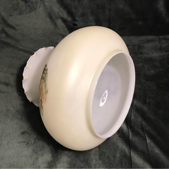 Vintage Lamp Shade Ruffled Milk Glass Train History Scenes 6.75” GWTW - Picture 15 of 16